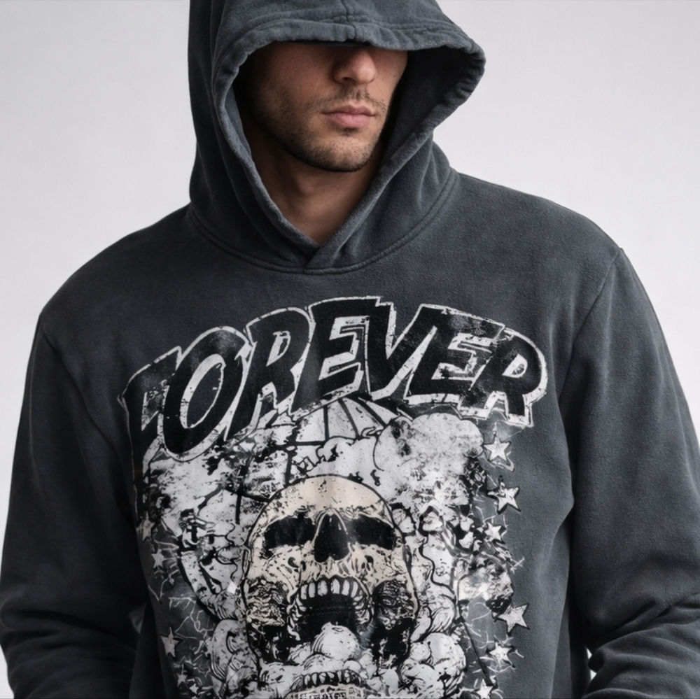 Forever Global Essentials Gray Graphic Hoodie Size M